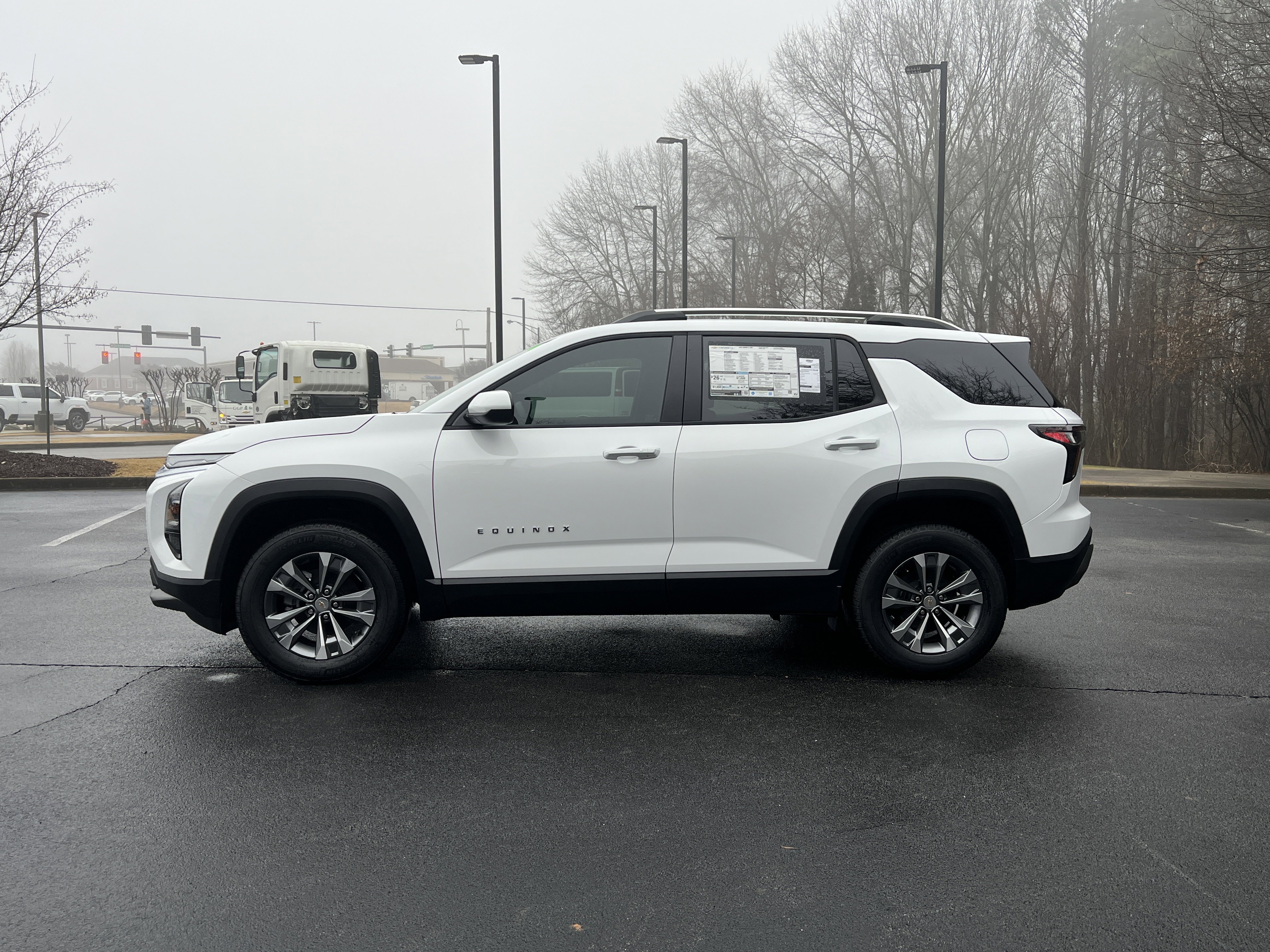 New 2026 Chevrolet Equinox LT image 6