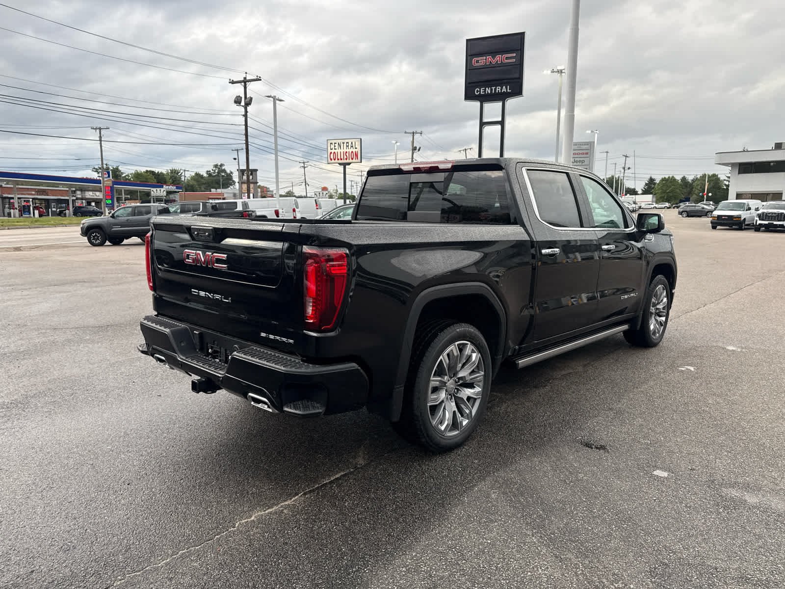 New 2026 GMC Sierra 1500 Denali AWD/4WD image 5
