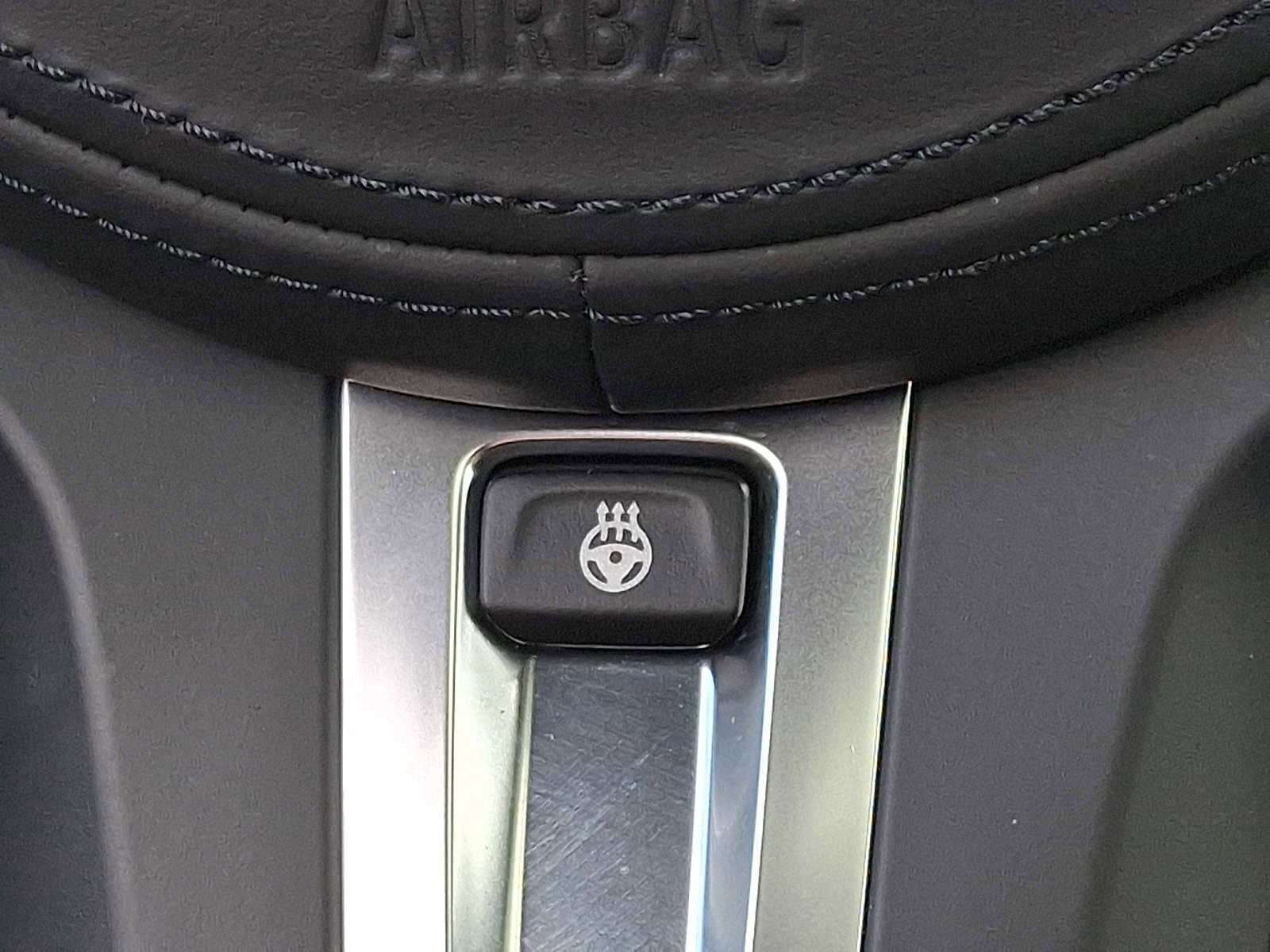 Used 2024 BMW 440i xDrive Coupe w/ Premium Package AWD/4WD image 23