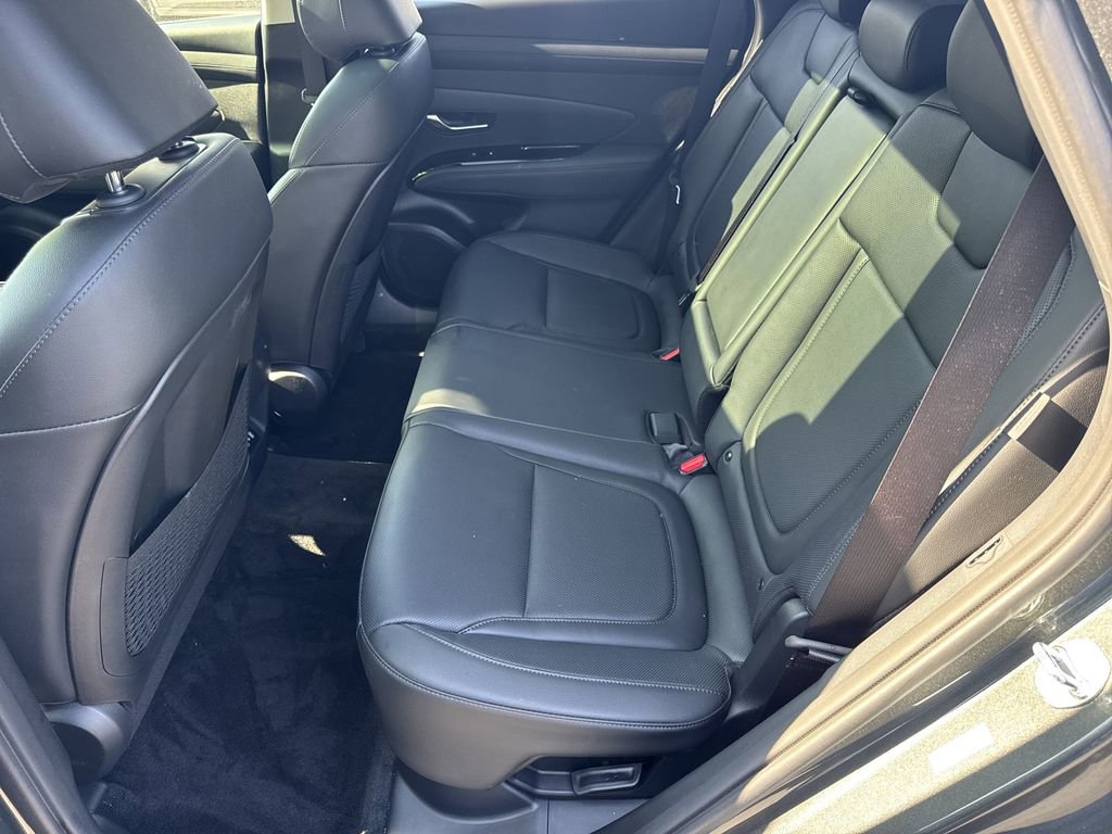 Used 2025 Hyundai Tucson Limited image 20