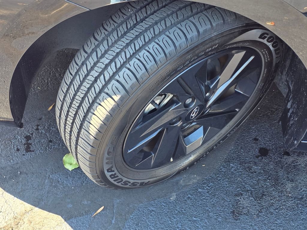 Used 2022 Hyundai Elantra SEL w/ Convenience Package image 10