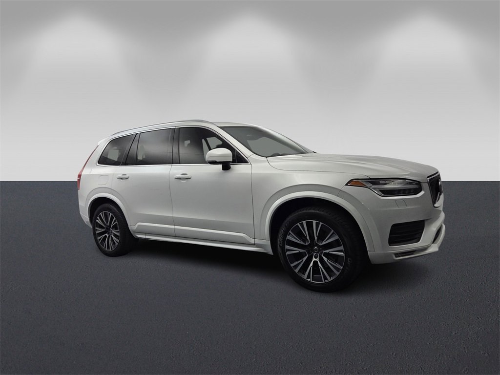 Used 2022 Volvo XC90 T5 Momentum w/ Advanced Package image 1