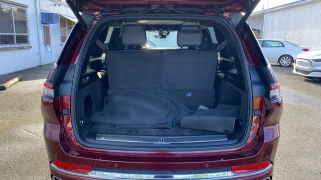 Used 2022 Jeep Grand Cherokee L Overland w/ Luxury Tech Group IV image 4