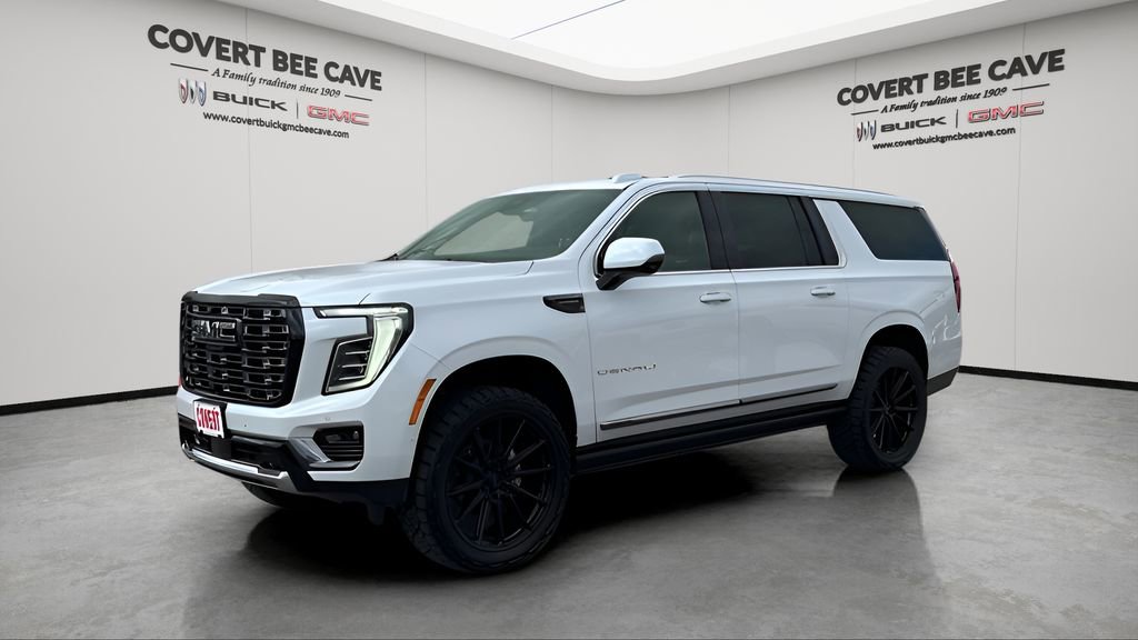 New 2026 GMC Yukon XL Denali Ultimate image 3