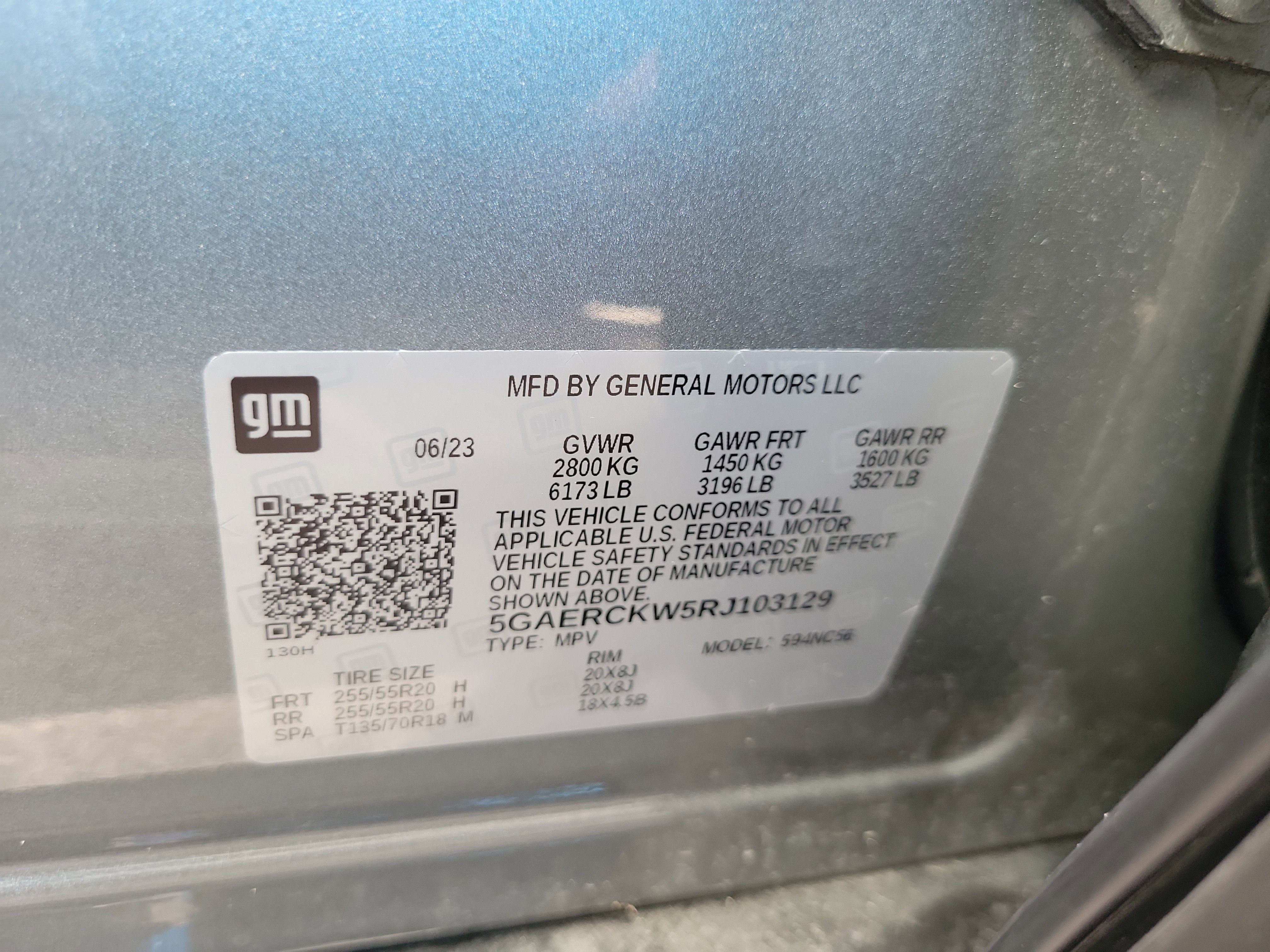 Used 2024 Buick Enclave Premium image 30