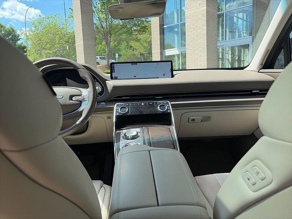 Certified 2024 Genesis GV80 2.5T w/ Advanced Package AWD/4WD image 5