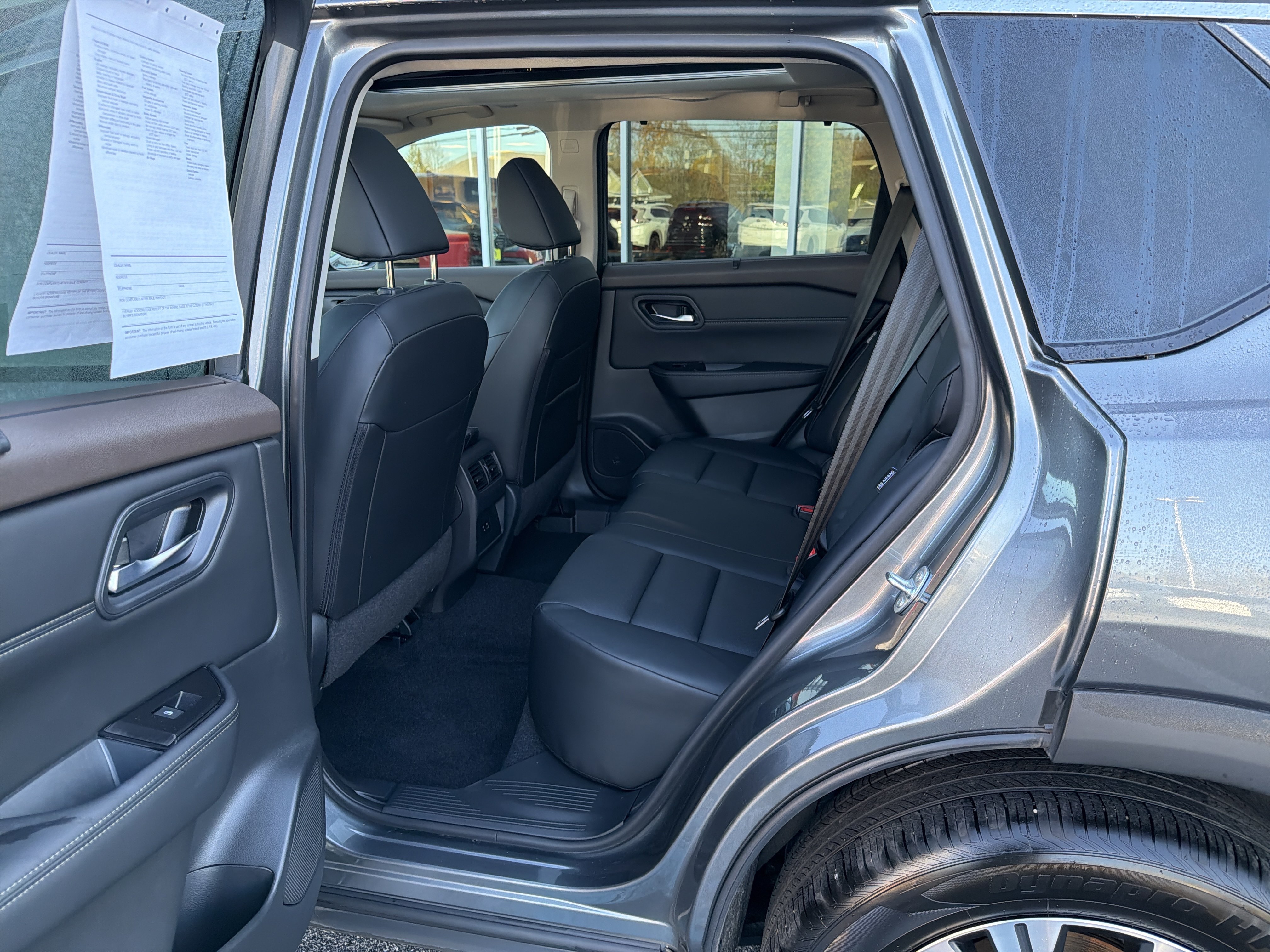 Certified 2023 Nissan Rogue SV w/ SV Premium B Package AWD/4WD image 6
