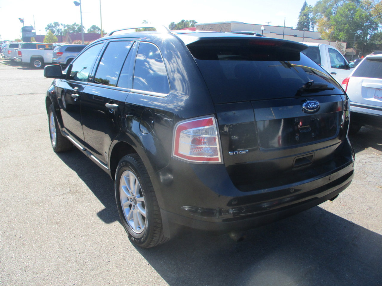 Used 2008 Ford Edge SE image 4