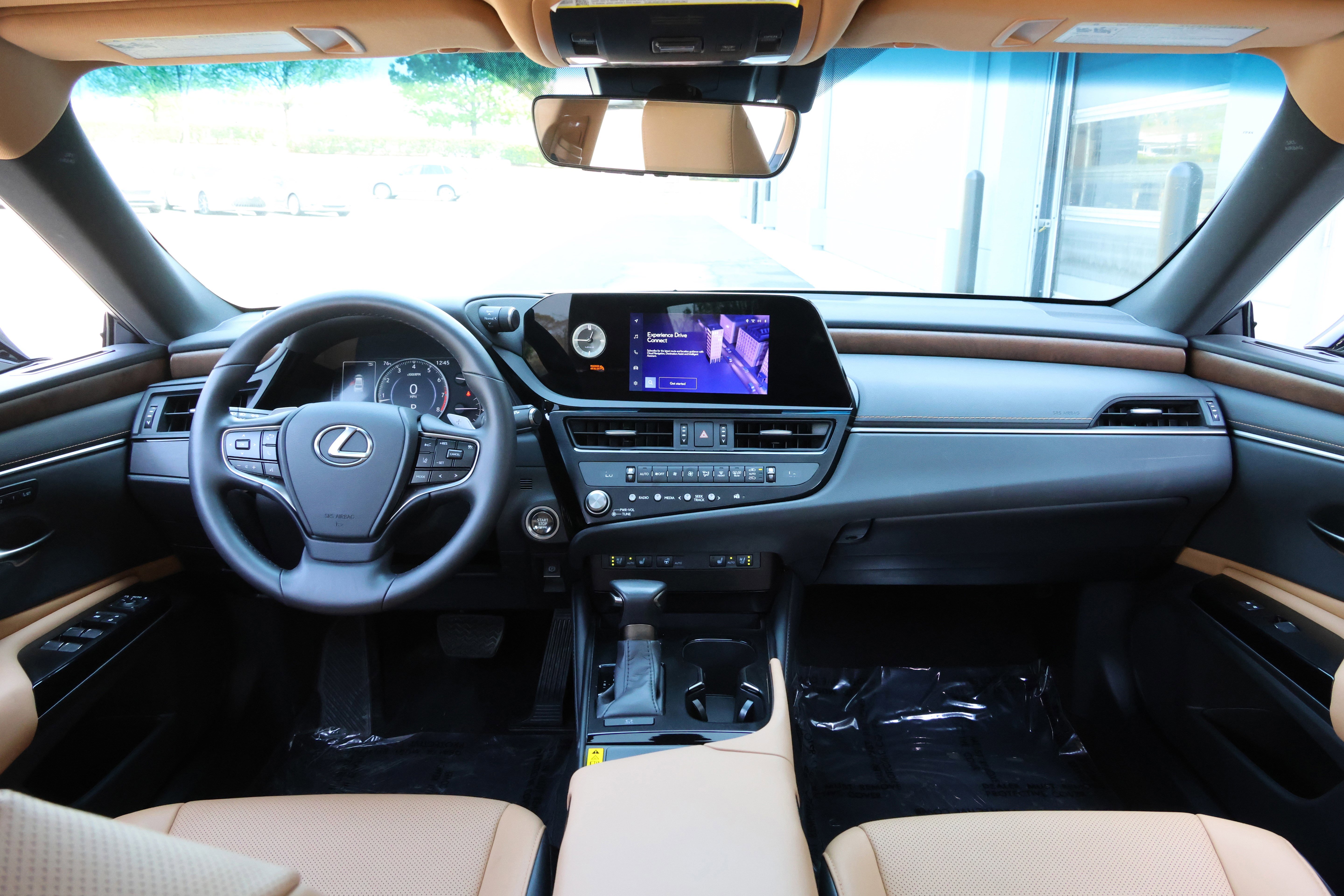 Certified 2025 Lexus ES 350 w/ Premium Package image 15