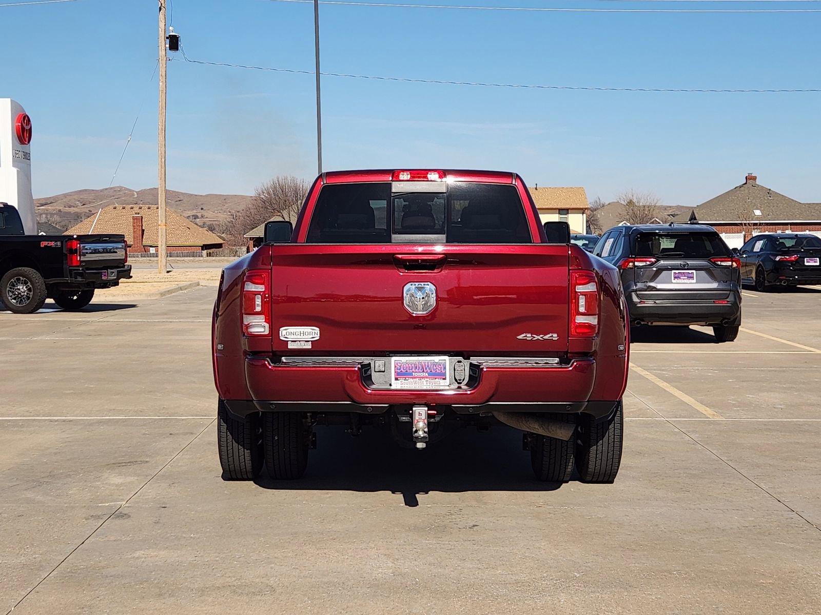 Used 2024 RAM 3500 Limited image 8