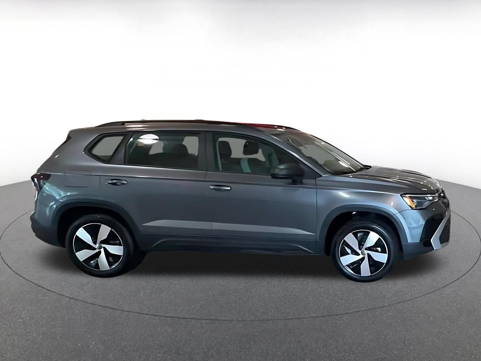 Used 2026 Volkswagen Taos S AWD/4WD image 12