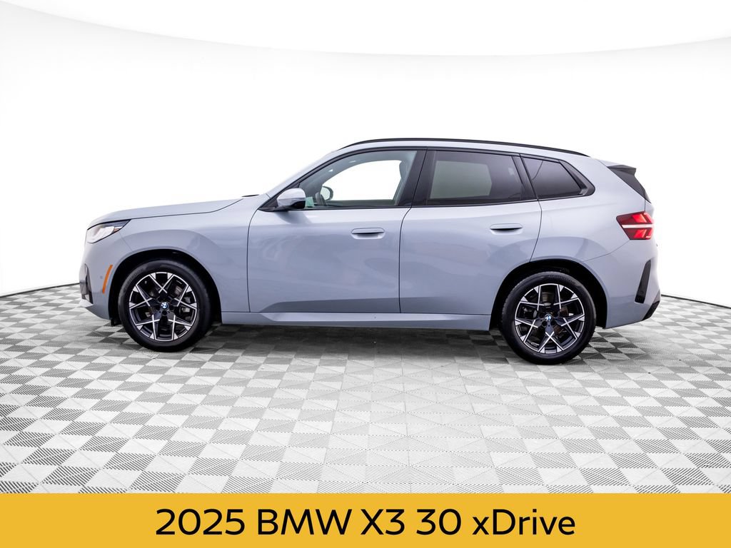 Used 2025 BMW X3 xDrive30i AWD/4WD image 2