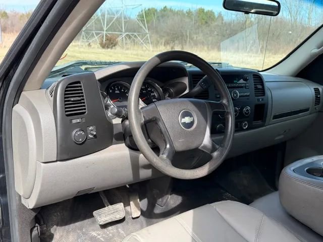 Used 2009 Chevrolet Silverado 2500 W/T image 17