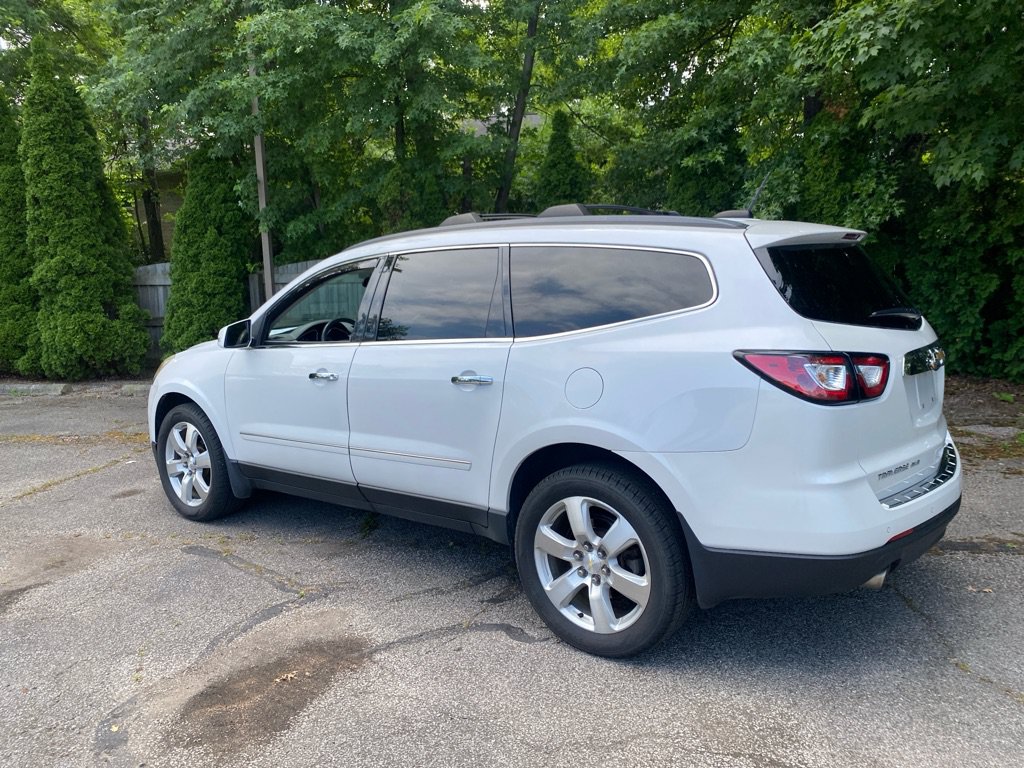 Used 2017 Chevrolet Traverse Premier AWD/4WD image 3