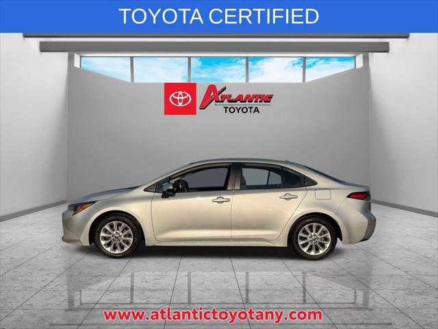 Certified 2022 Toyota Corolla LE w/ LE Convenience Package FWD image 4