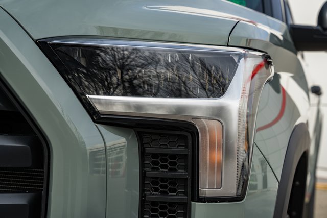 New 2026 Toyota Tundra SR5 image 12