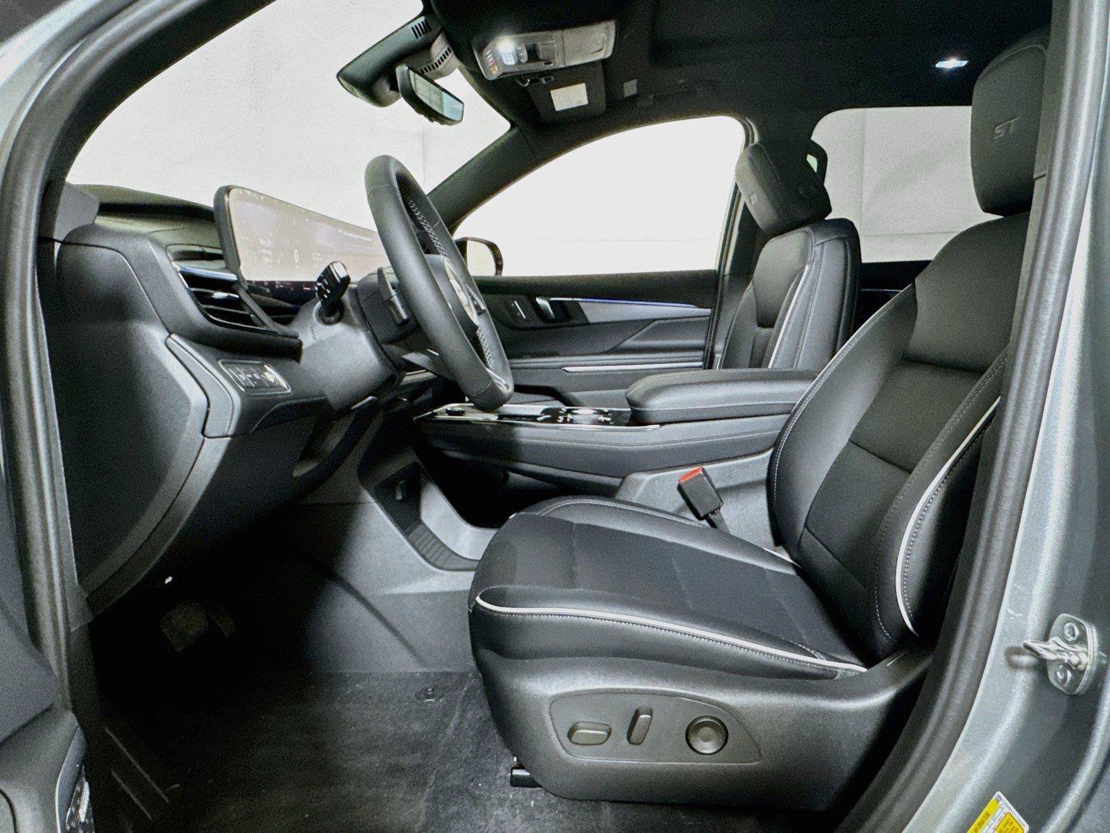 New 2027 Buick Enclave Sport Touring w/ Power Package FWD image 12