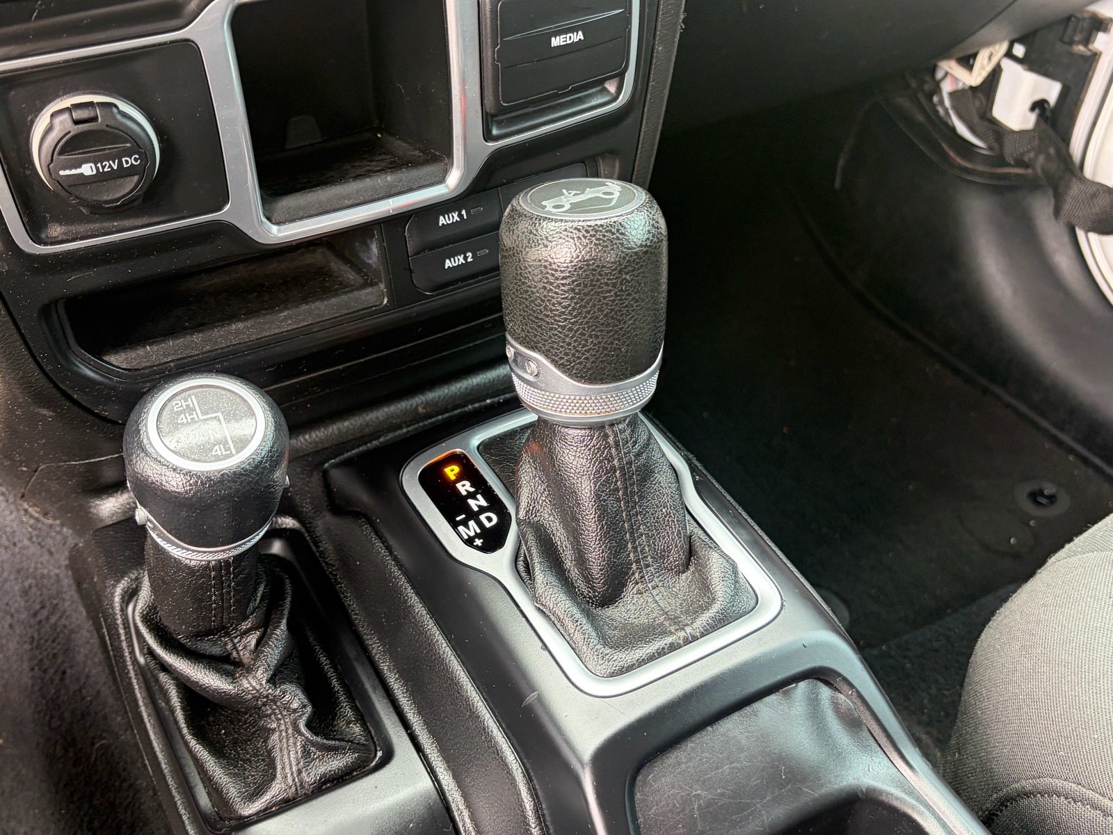 Used 2018 Jeep Wrangler Unlimited Sport AWD/4WD image 25