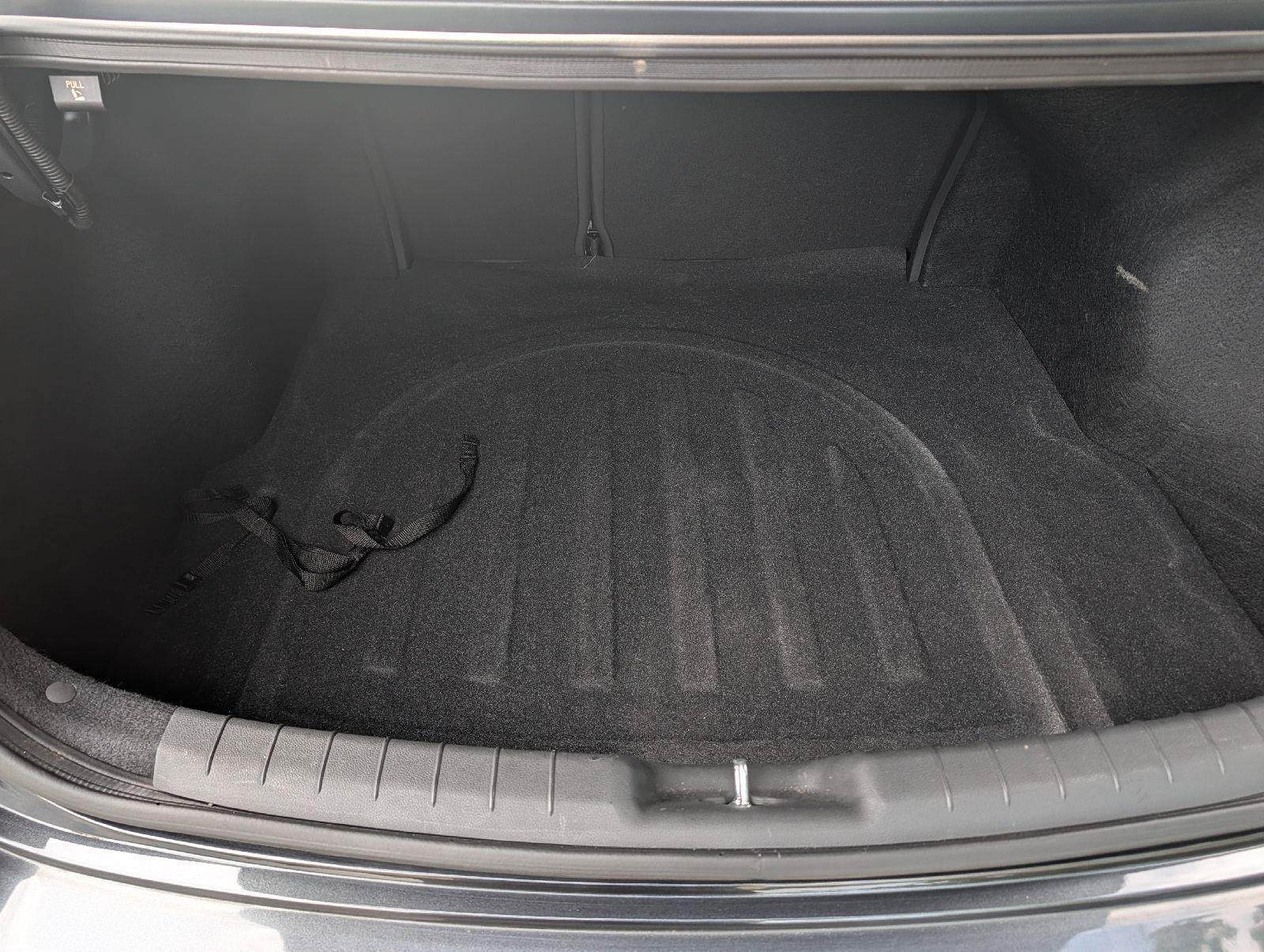 Used 2020 Hyundai Elantra Limited w/ Ultimate Package 03 FWD image 19