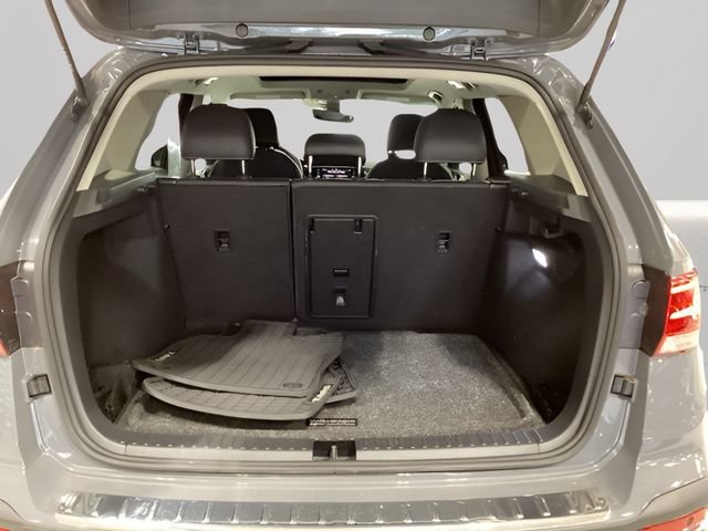 Certified 2024 Volkswagen Taos SEL AWD/4WD image 15