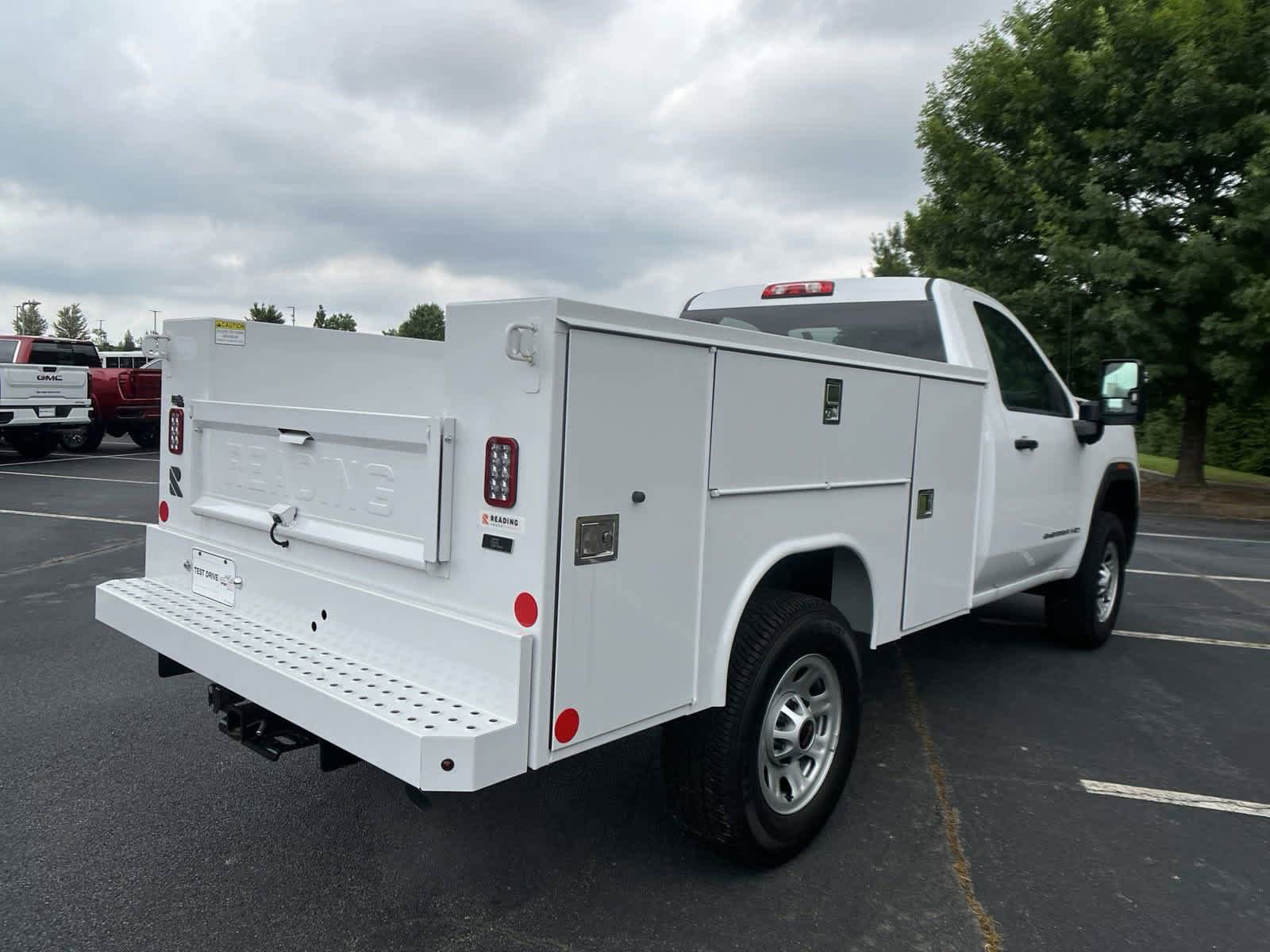 New 2024 GMC Sierra 3500 Pro w/ Convenience Package image 10
