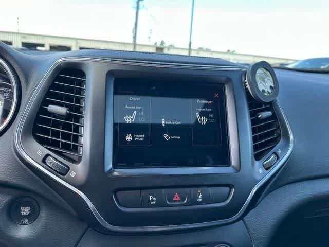 Certified 2021 Jeep Cherokee Latitude Lux 80th Anniv w/ Quick Order Package 2YU 80th FWD image 12