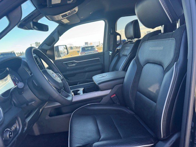 Used 2025 RAM 1500 Laramie w/ Sport Appearance Package image 12