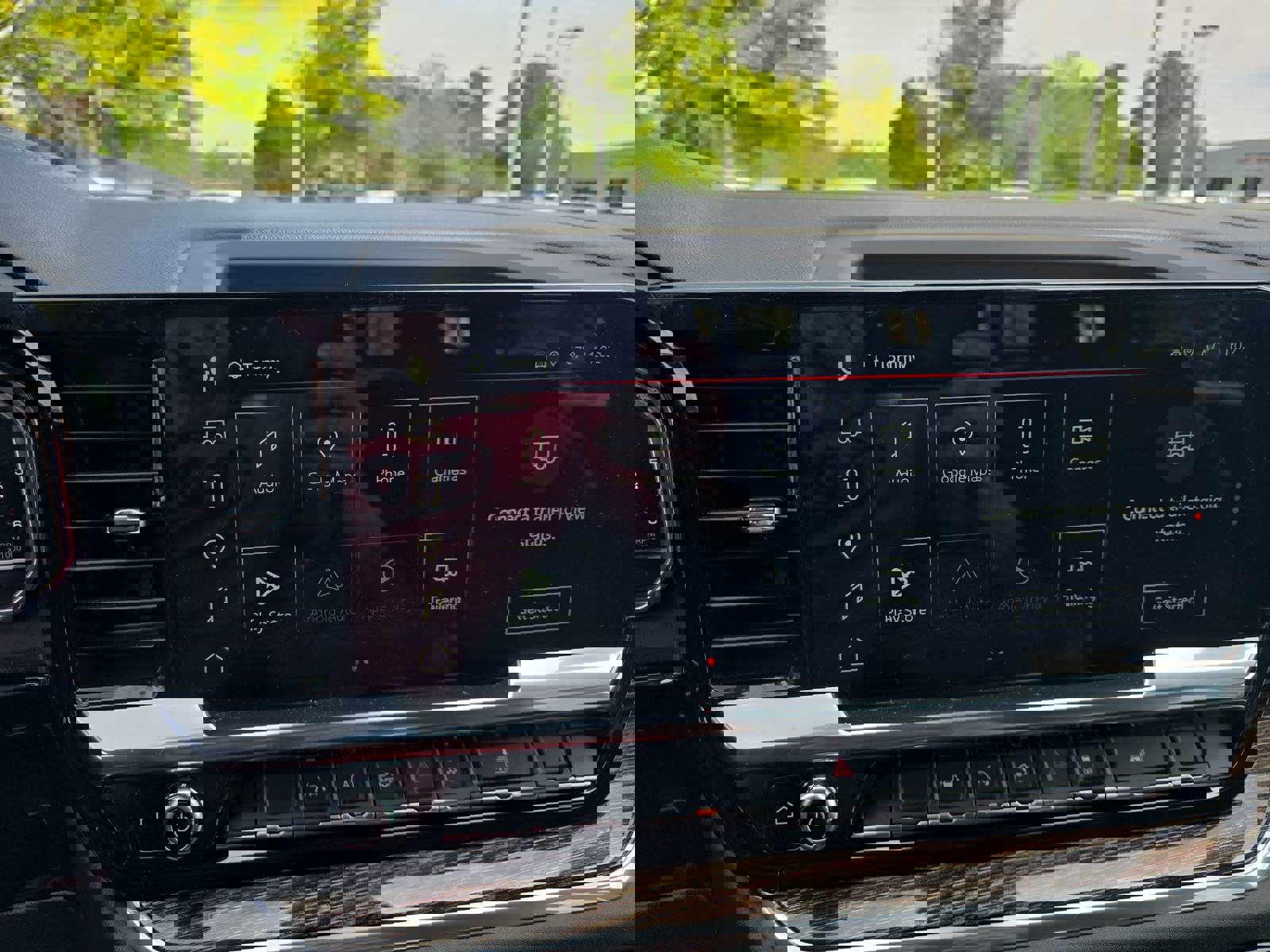 Used 2024 GMC Sierra 1500 Elevation w/ Preferred Package image 24