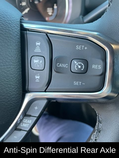 New 2026 RAM 2500 Laramie AWD/4WD image 26