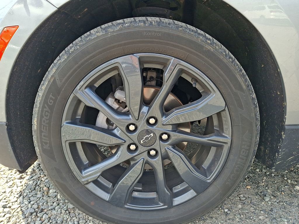 Used 2023 Chevrolet Equinox RS image 32