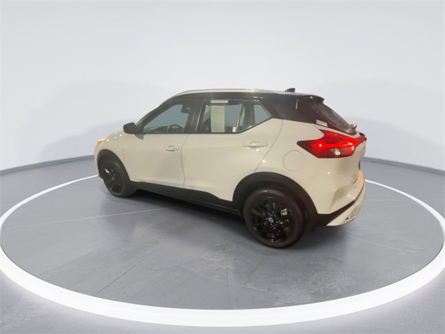 Certified 2023 Nissan Kicks SV image 6