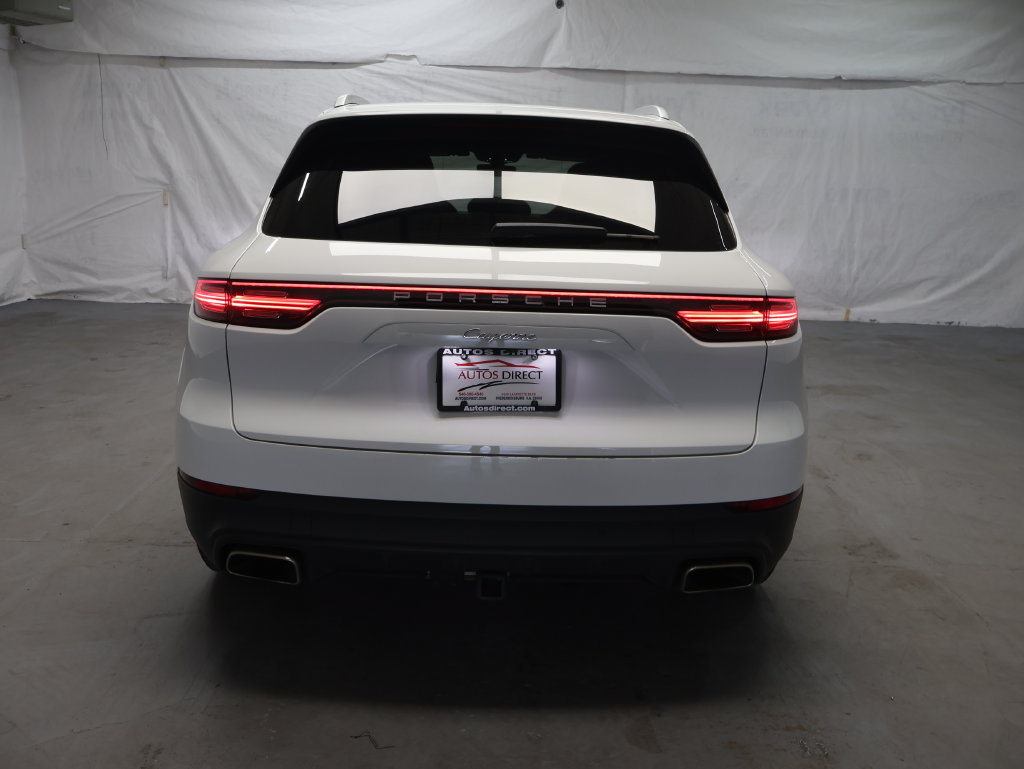 Used 2023 Porsche Cayenne w/ Assistance Package AWD/4WD image 6