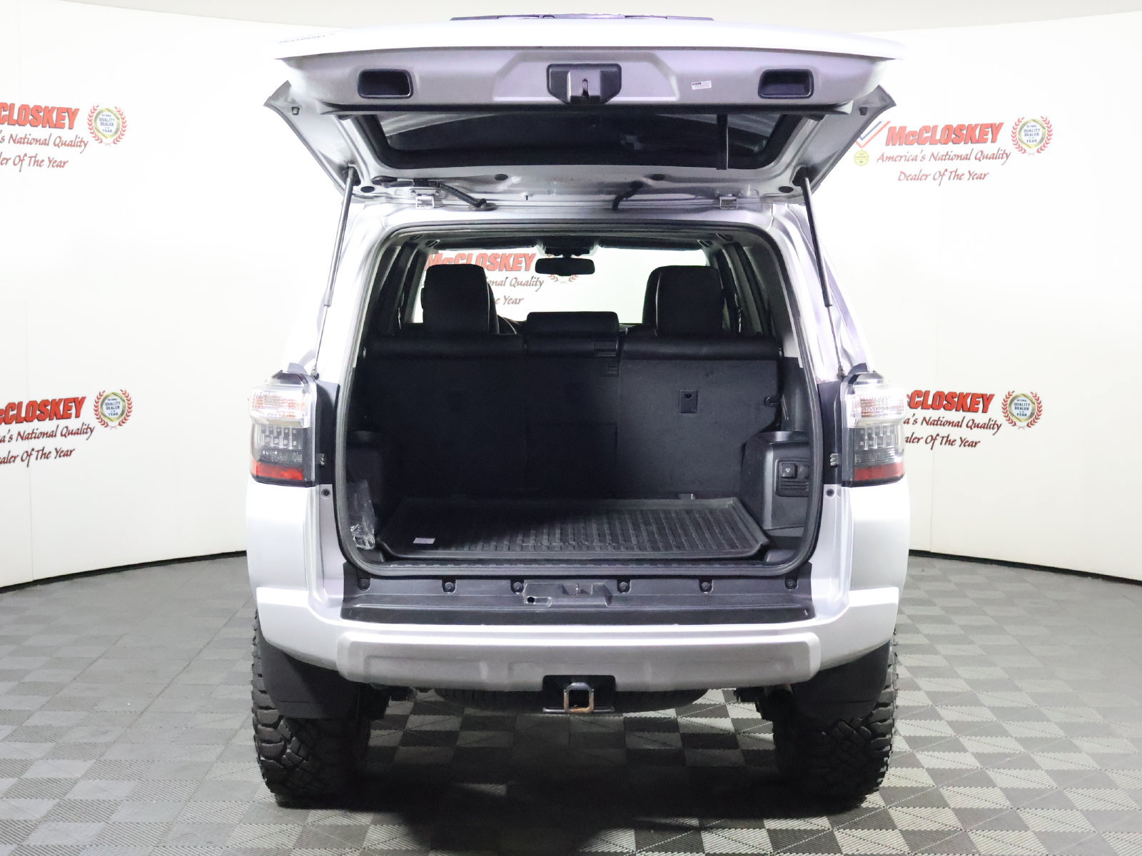 Used 2014 Toyota 4Runner Trail Premium AWD/4WD image 9