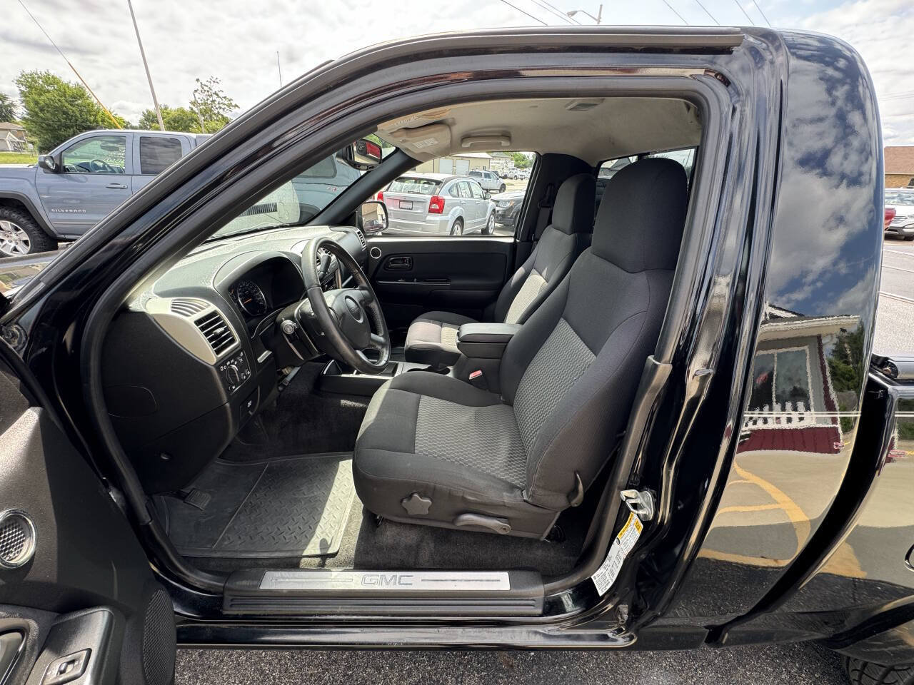 Used 2007 GMC Canyon SLE AWD/4WD image 16