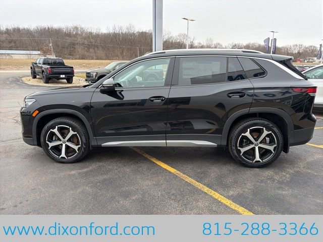 New 2025 Volkswagen Tiguan SE image 4