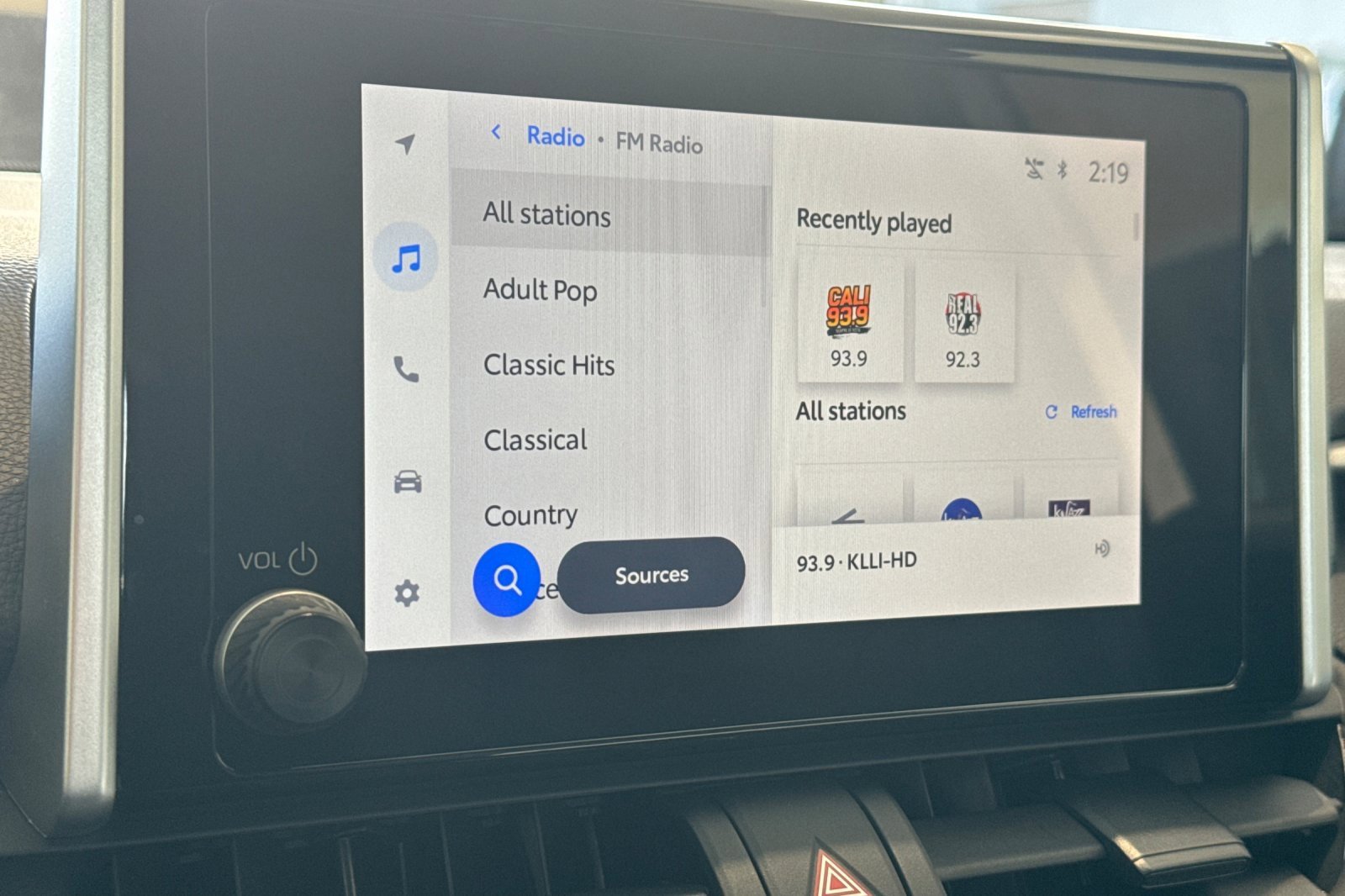 Certified 2025 Toyota RAV4 XLE image 25