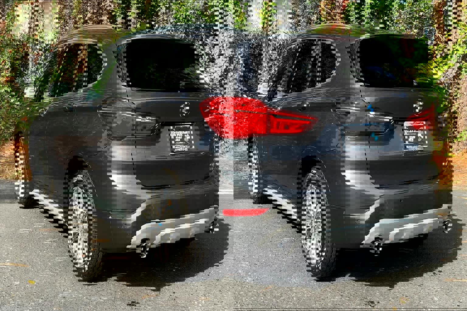 Used 2017 BMW X1 xDrive28i image 11