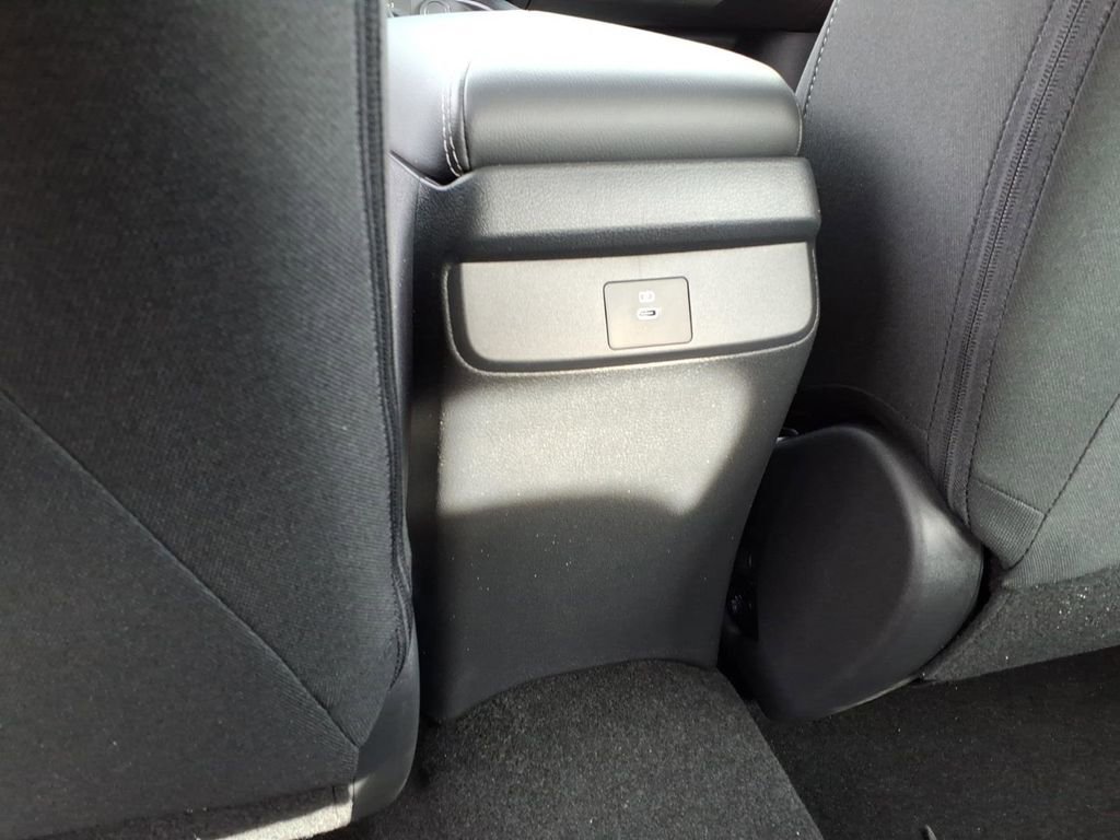 New 2026 Nissan Sentra SV image 28