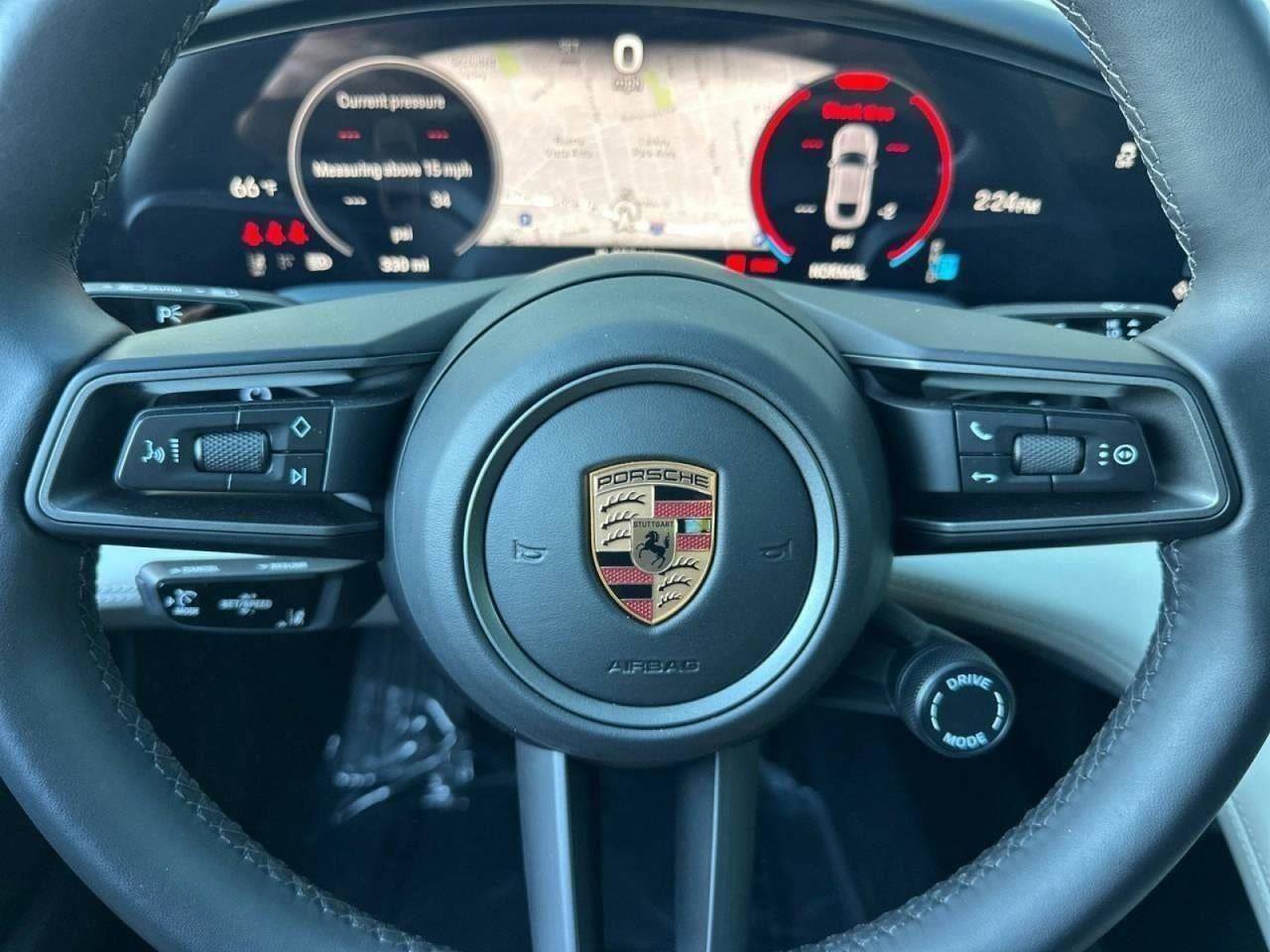 New 2025 Porsche Taycan 4S image 70