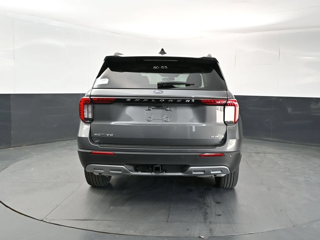 New 2026 Ford Explorer Active w/ Active Comfort Package AWD/4WD image 4