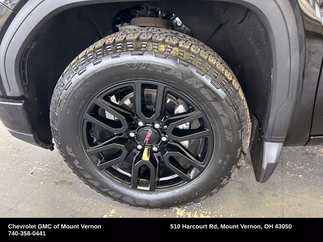 Used 2025 GMC Sierra 1500 Elevation w/ X31 Off-Road Package AWD/4WD image 10