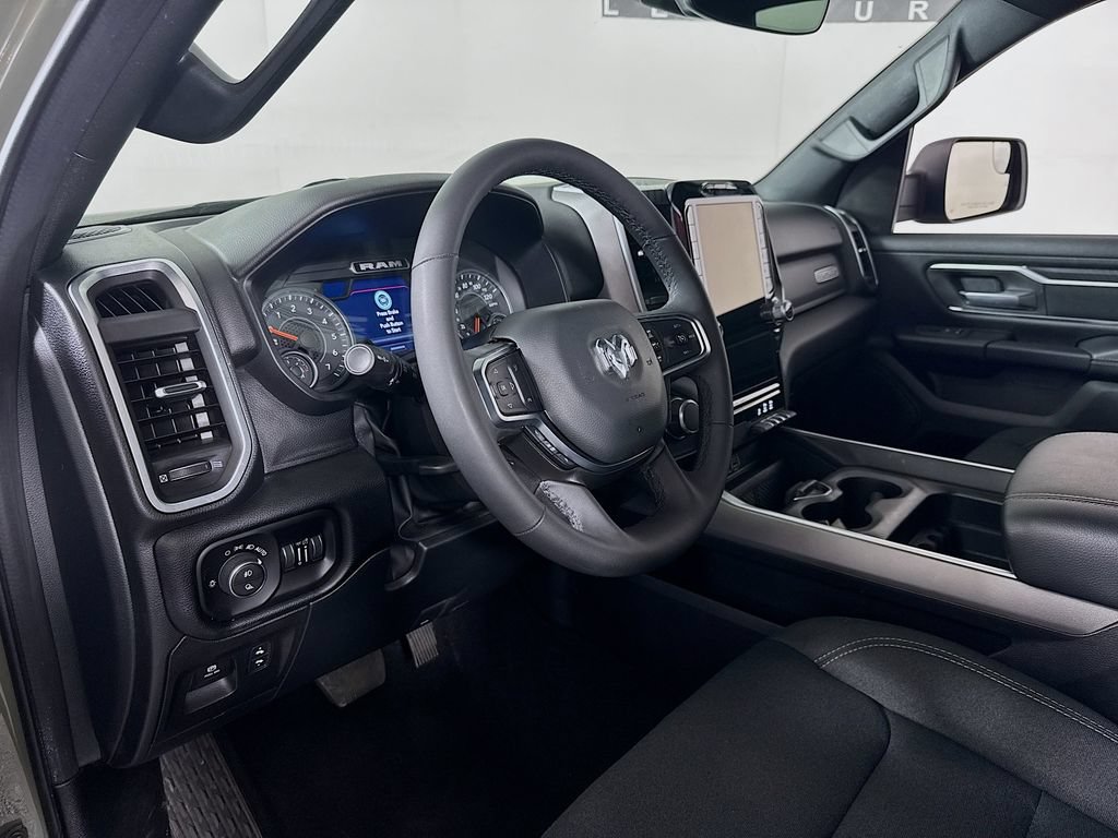 Used 2026 RAM 1500 Big Horn AWD/4WD image 9