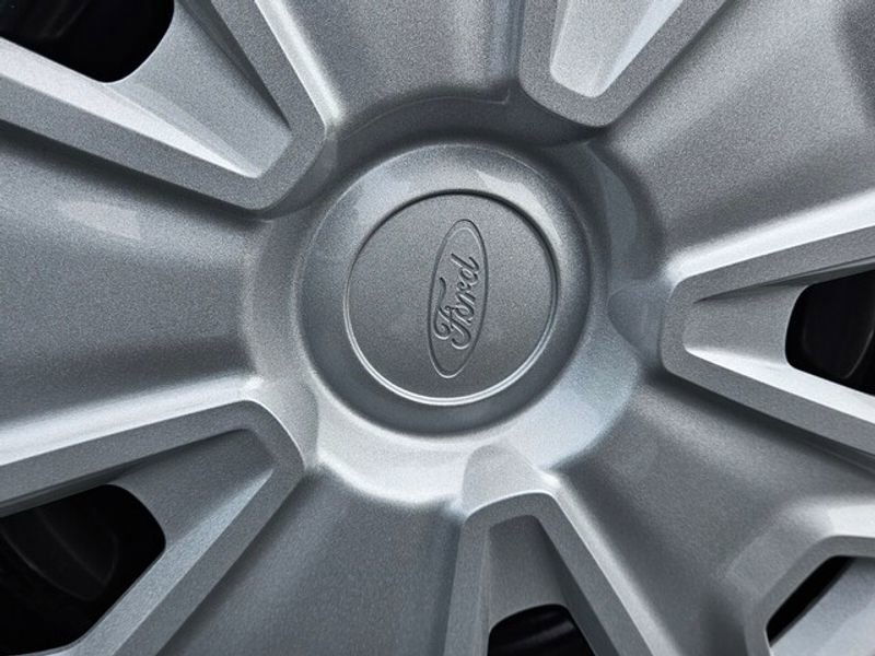 New 2026 Ford Transit 350 XLT image 18