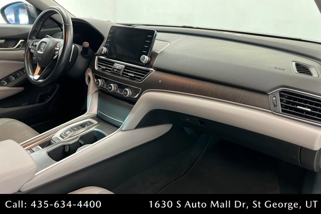 Used 2018 Honda Accord Touring image 23