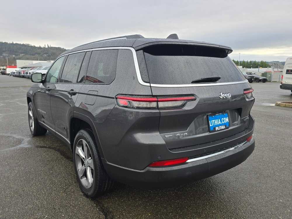 Used 2022 Jeep Grand Cherokee L Limited image 3