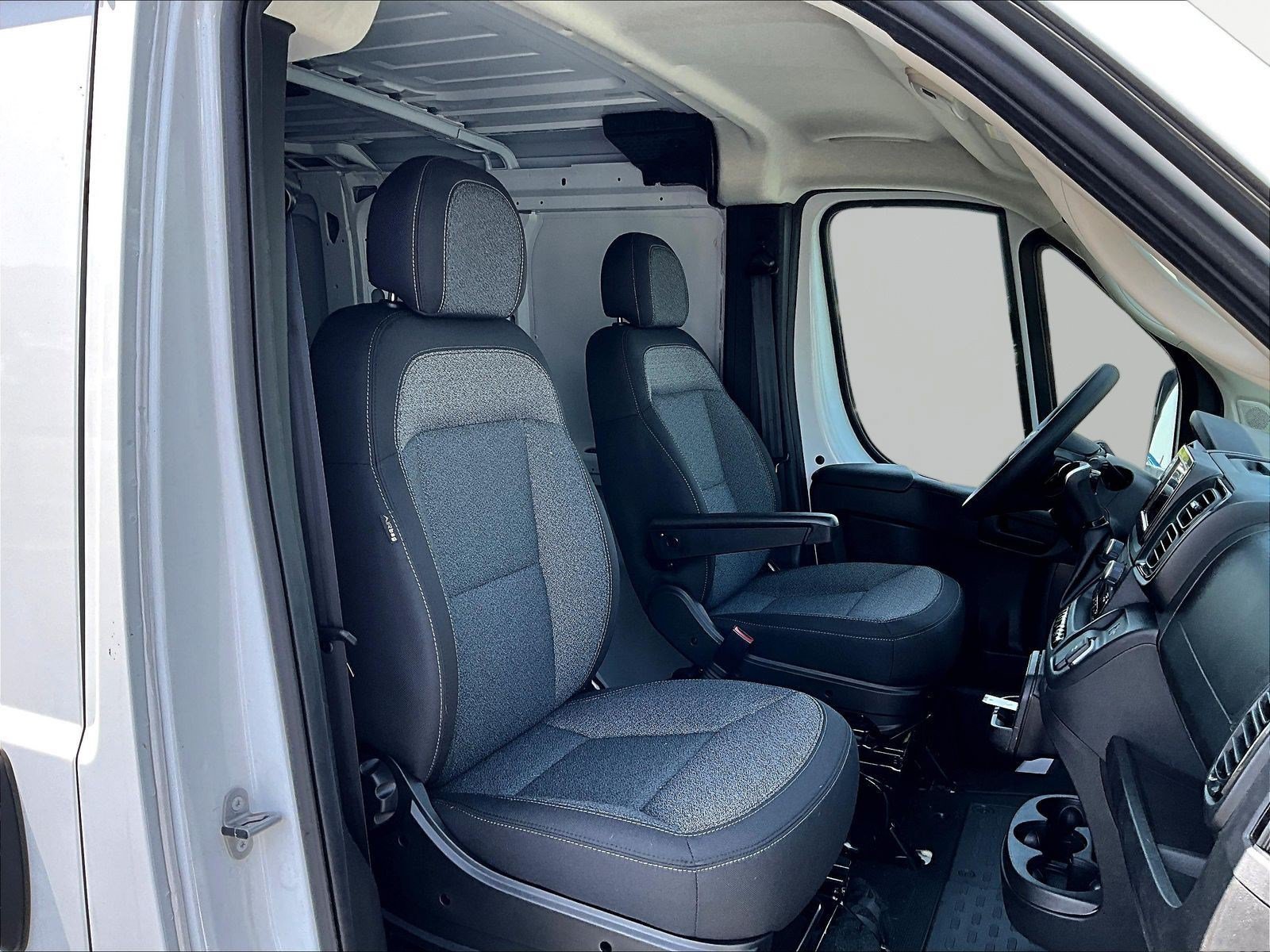 New 2026 RAM ProMaster 1500 w/ Convenience Group FWD image 19