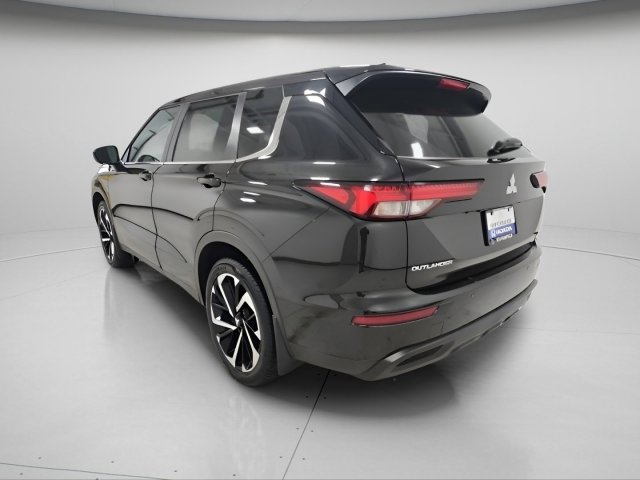 Used 2022 Mitsubishi Outlander ES image 5