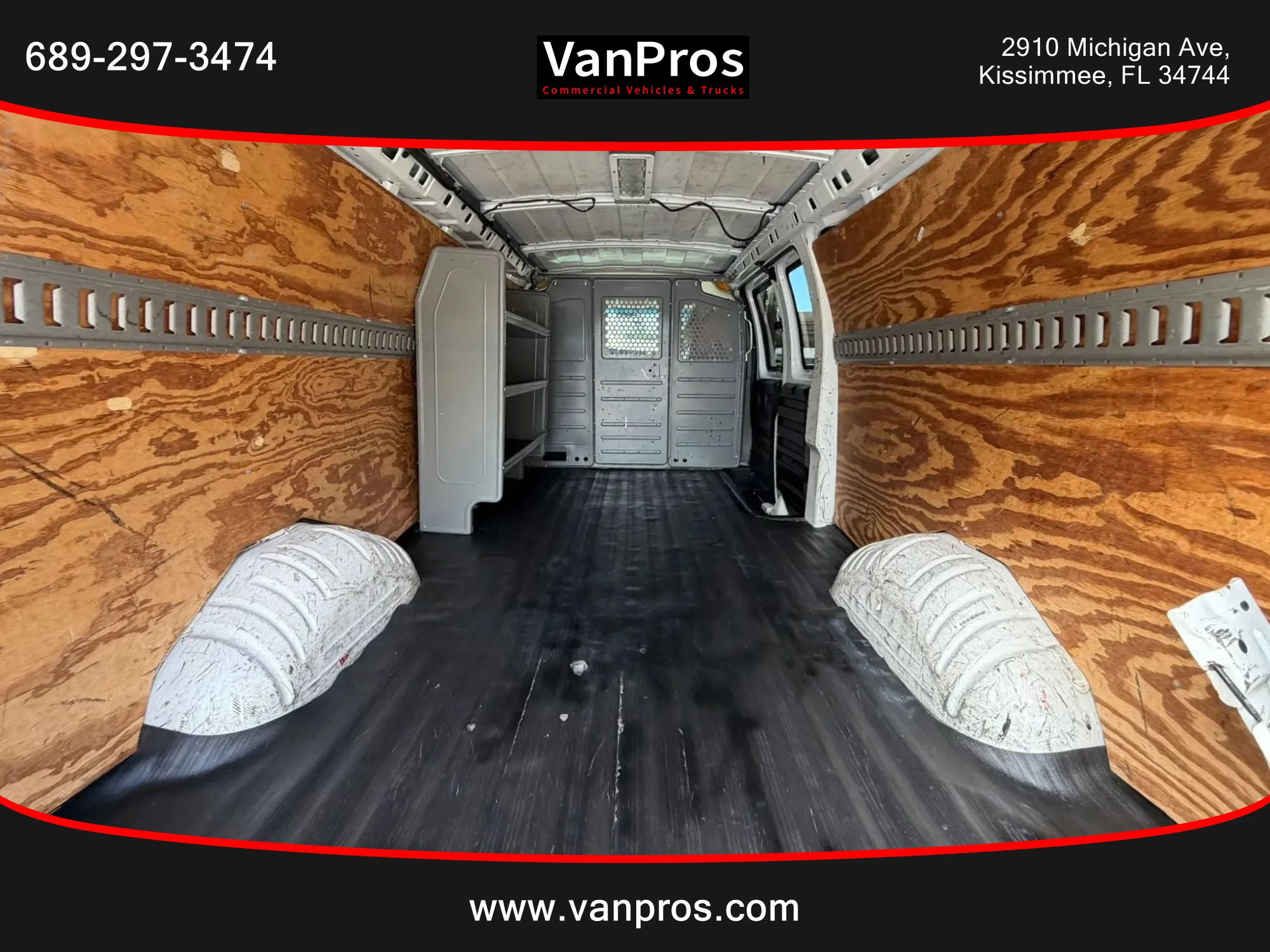 Used 2015 Chevrolet Express 3500 Extended RWD image 13