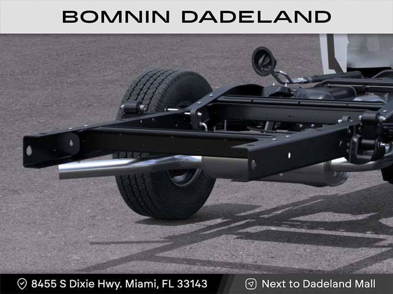 New 2025 Chevrolet Express 3500 w/ Power Convenience Package image 15