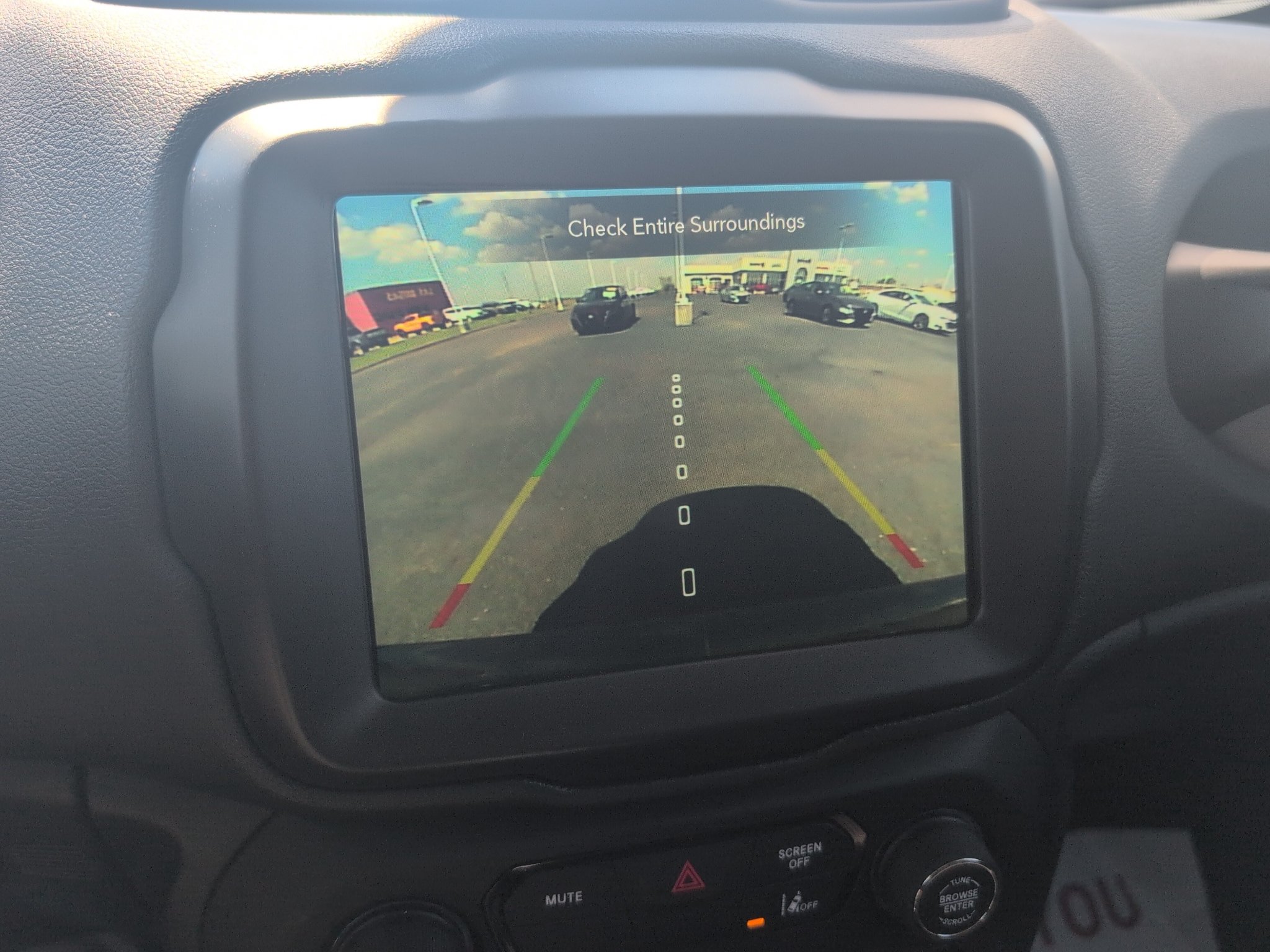 Used 2023 Jeep Renegade Latitude AWD/4WD image 27